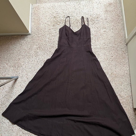 New GAP Linen-Blend Seamed Corset Midi Dress - Picture 4 of 8